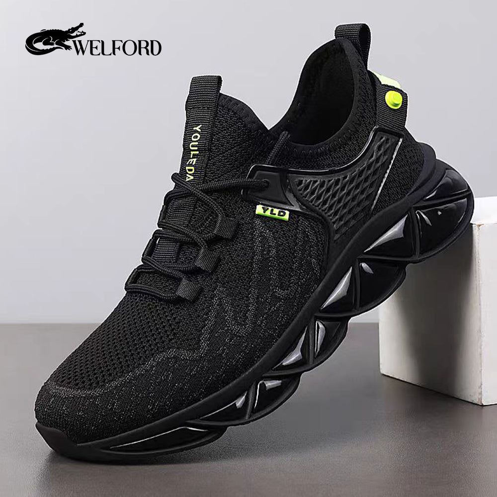 Breathable mesh soft sole fly knit casual mesh shoes