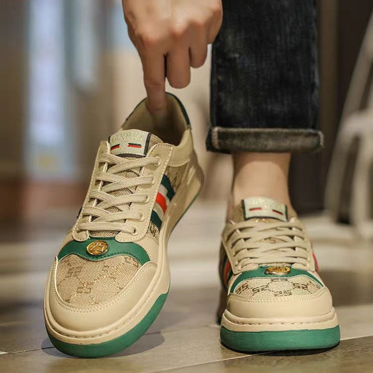 New style leather breathable casual sneakers