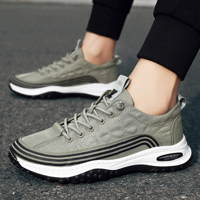 Men's Crocodile Pattern Soft Thick Sole Sports Casual Sneakers
