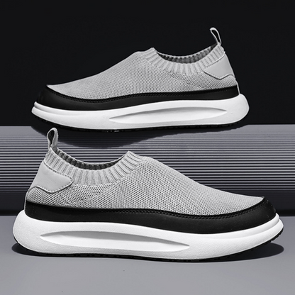Men's Outdoor Flyknit Breathable Laceless Sneakers